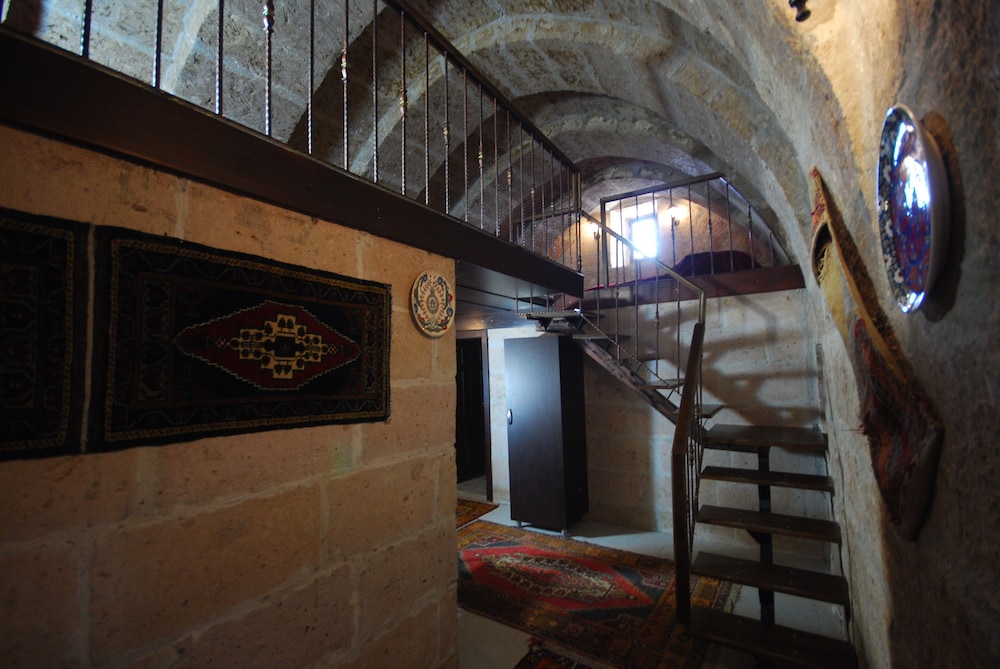 Traditional Triple Room photo 3