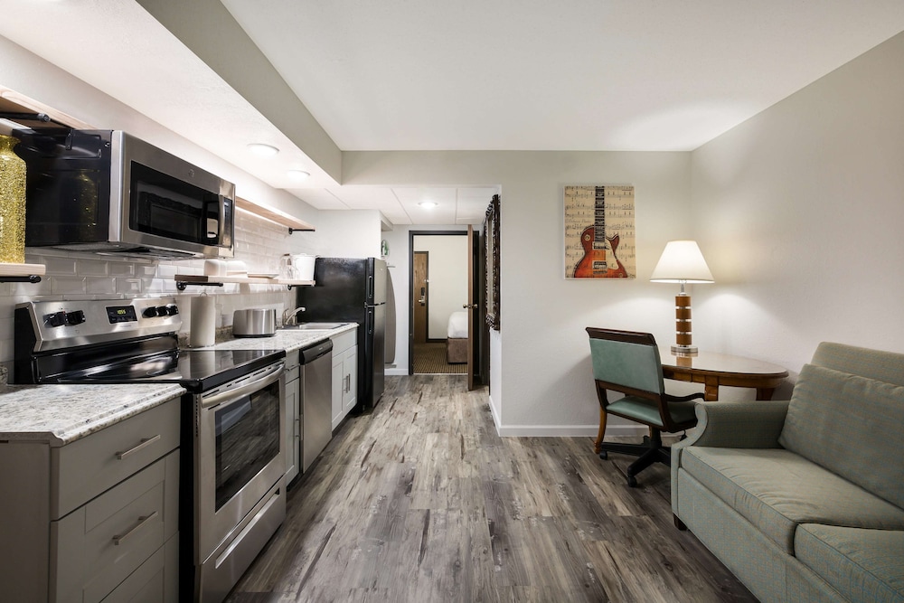 Suite, 1 King Bed, Refrigerator & Microwave, Poolside (with Sofabed) - Photo 1