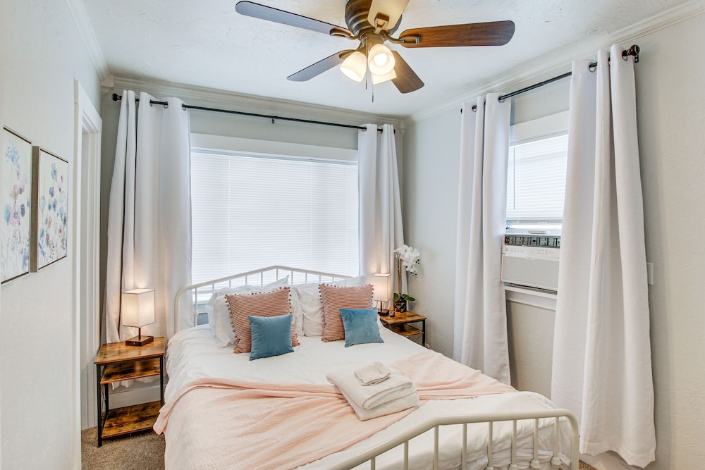 House (2 Bedrooms) photo 2