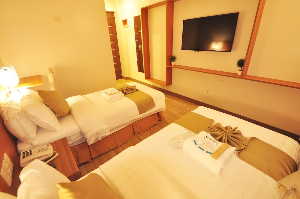 Economy Double or Twin Room photo 3