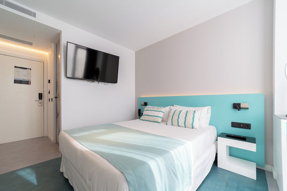 Double Room, Sea View - Photo 7