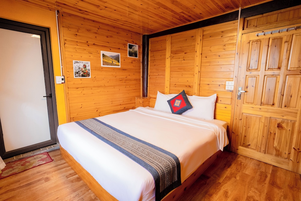 Room, 1 Queen Bed, Shared Bathroom, Mountain View - Photo 13
