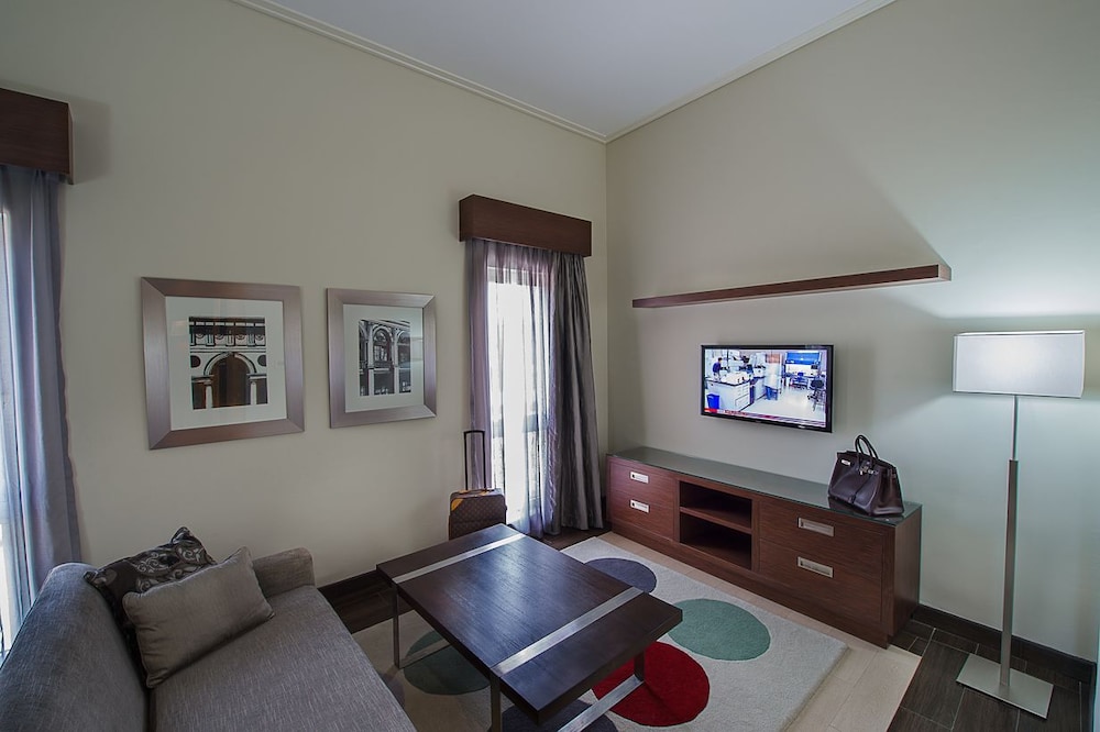 Executive Room photo 3