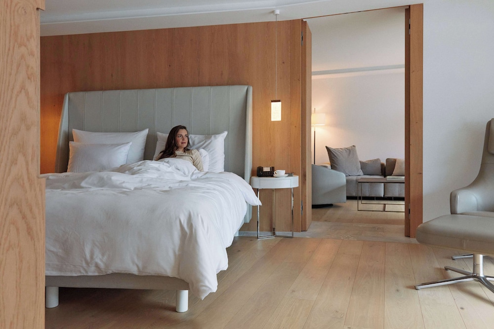 Suite, 1 Bedroom, Balcony, Mountain View (Spa)