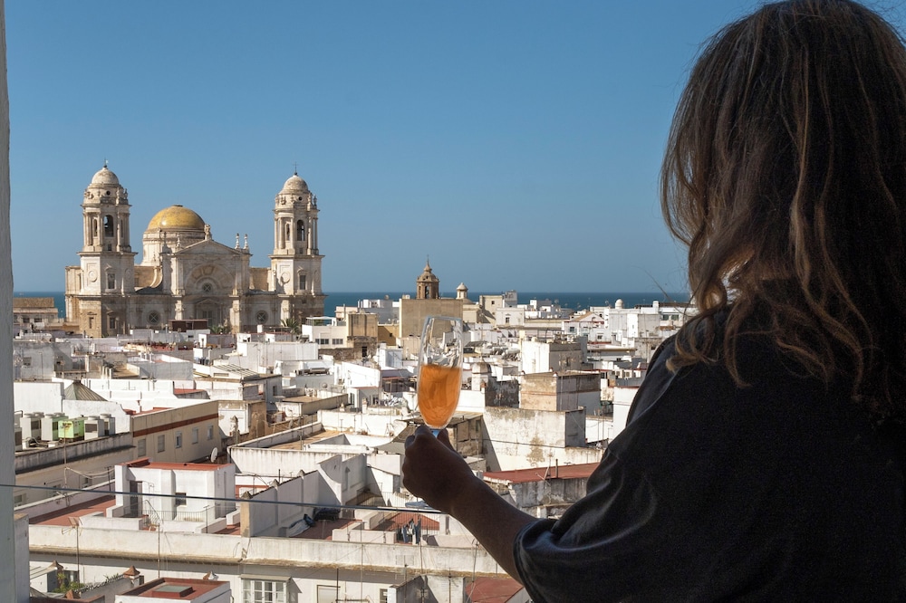 Apartamento gran lujo, calle 4 diciembre