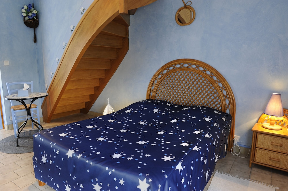 Double Room, Non Smoking (Cosmos) photo 1