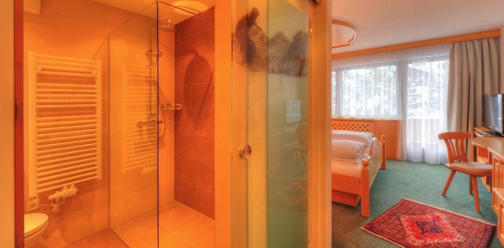 Standard Single Room, Accessible