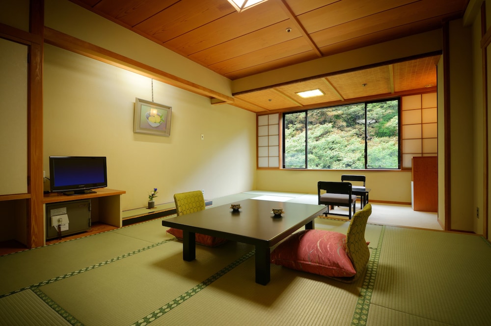 Japanese Style Room, River View photo 2
