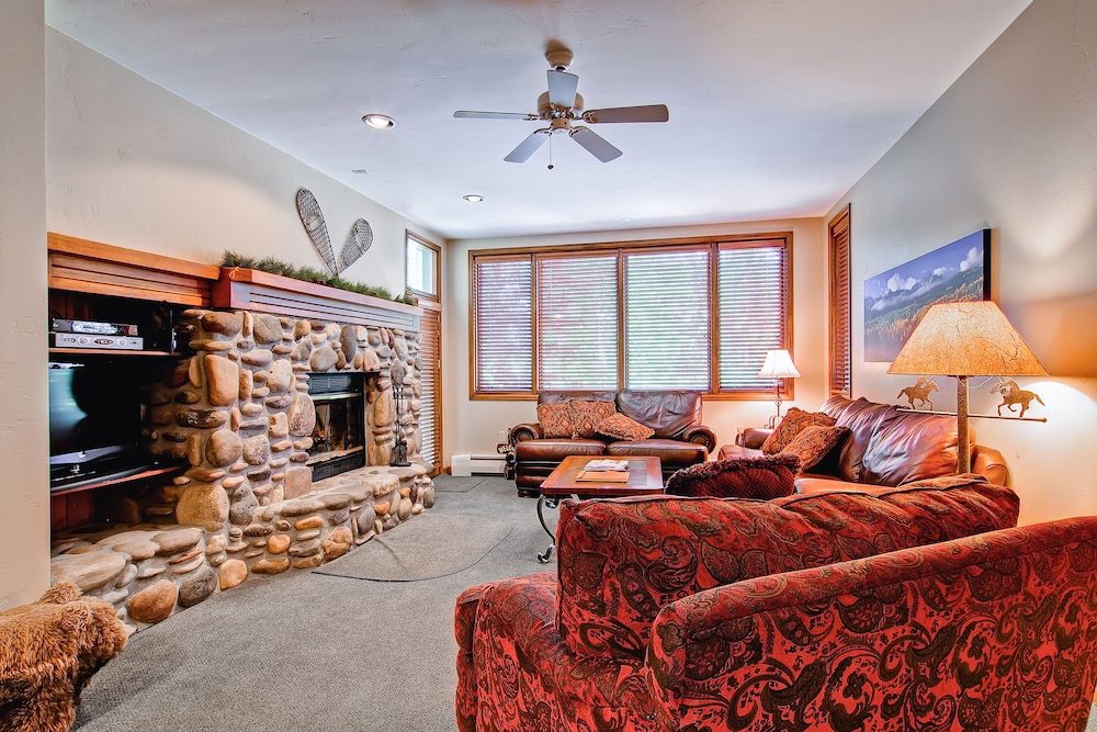 Highlands Lodge 3 Bedroom photo 1