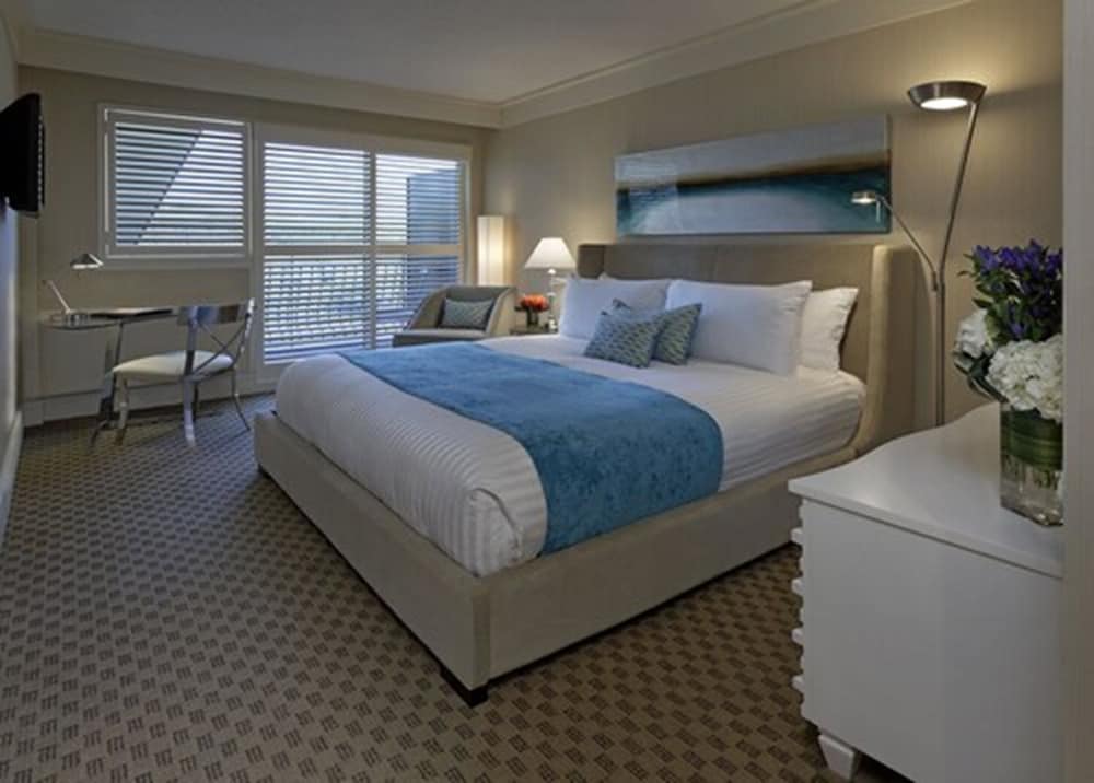 Room (Resort) photo 1
