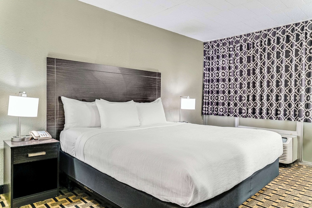 Suite, Multiple Beds, Non Smoking photo 1