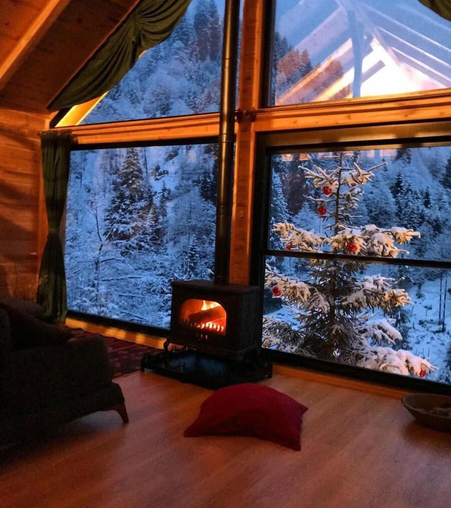 Superior Bungalow