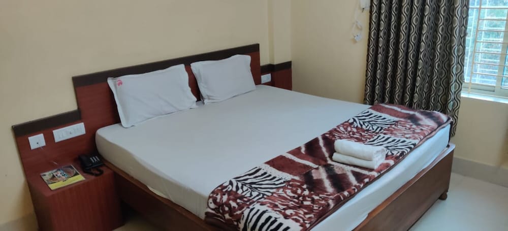 Deluxe Double Room, Multiple Bedrooms, City View