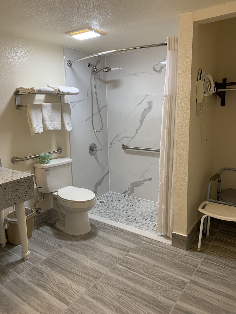 Days Inn by Wyndham Okmulgee, Bilde 2