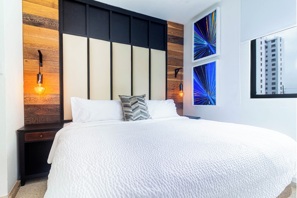 Comfort Room, 1 King Bed