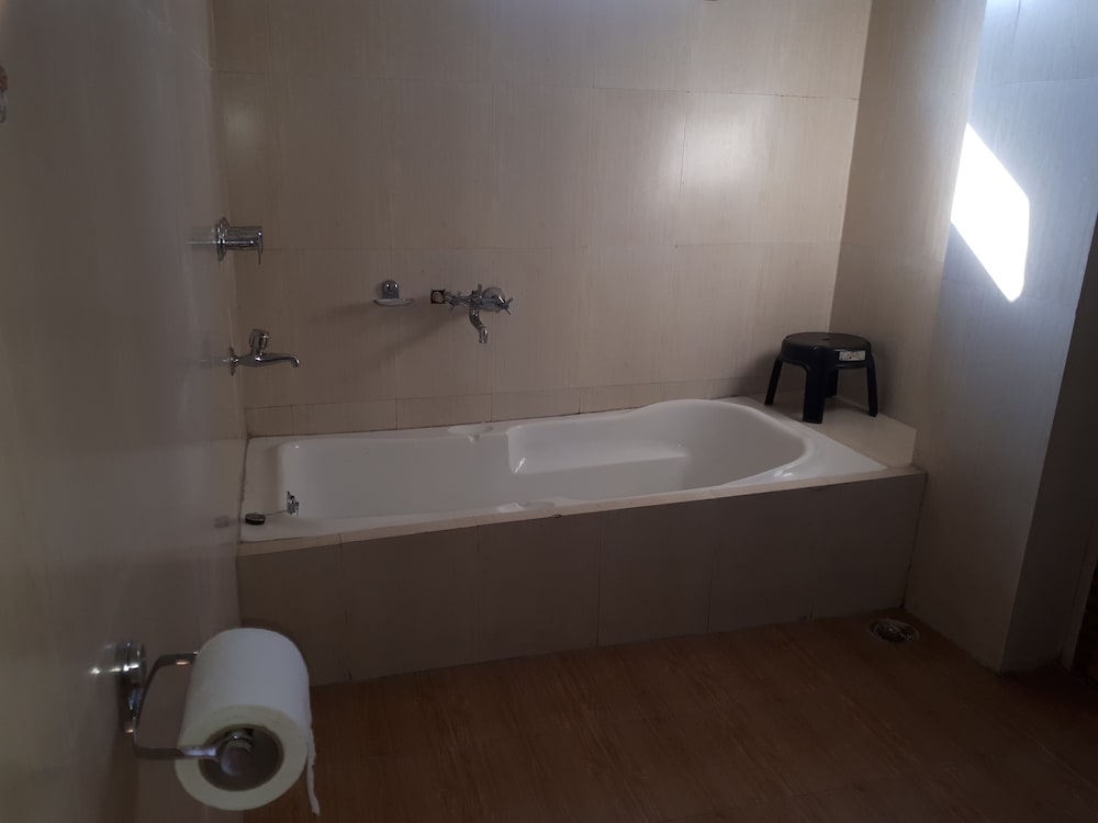 Executive Double Room - Photo 6