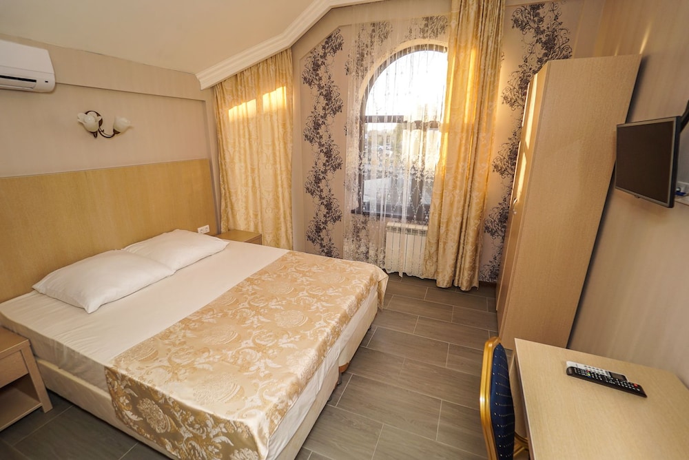 Suite, 1 Bedroom, Balcony