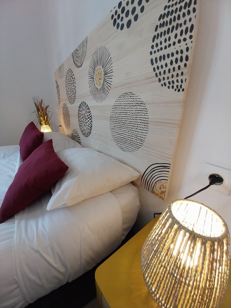 Economy Double Room, 1 Double Bed photo 3