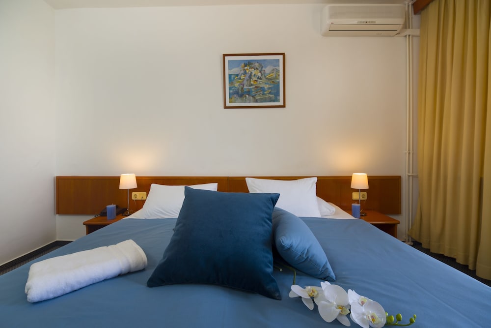 Comfort Double Room, Balcony, Sea View - Photo 2