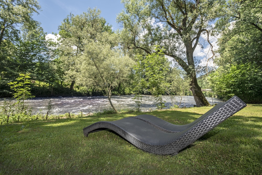 Superior Room, Balcony, River View - Photo 2