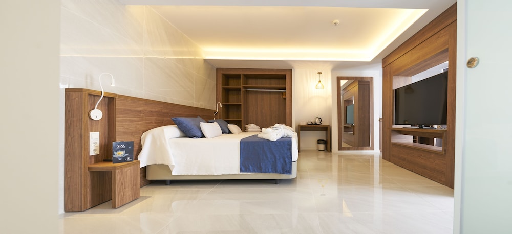 Premium Suite