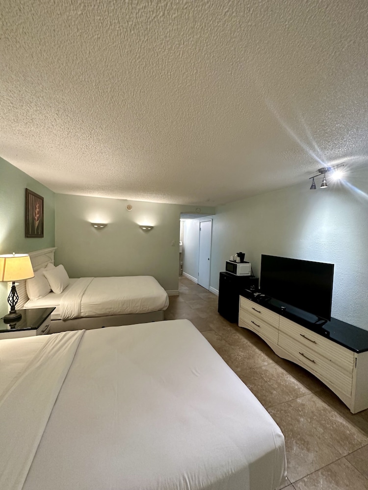 Room, 2 Queen Beds, Refrigerator & Microwave photo 2