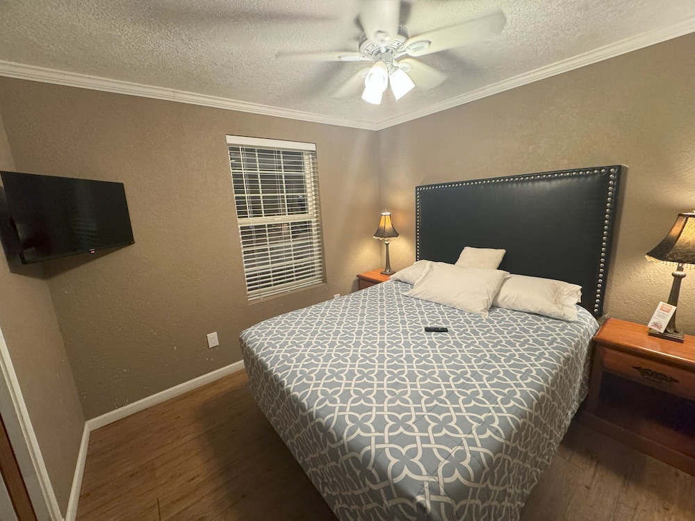 Basic Single Room photo 1