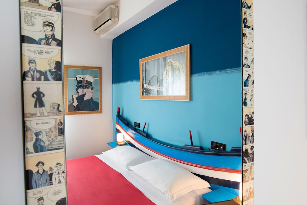 Single Room photo 3