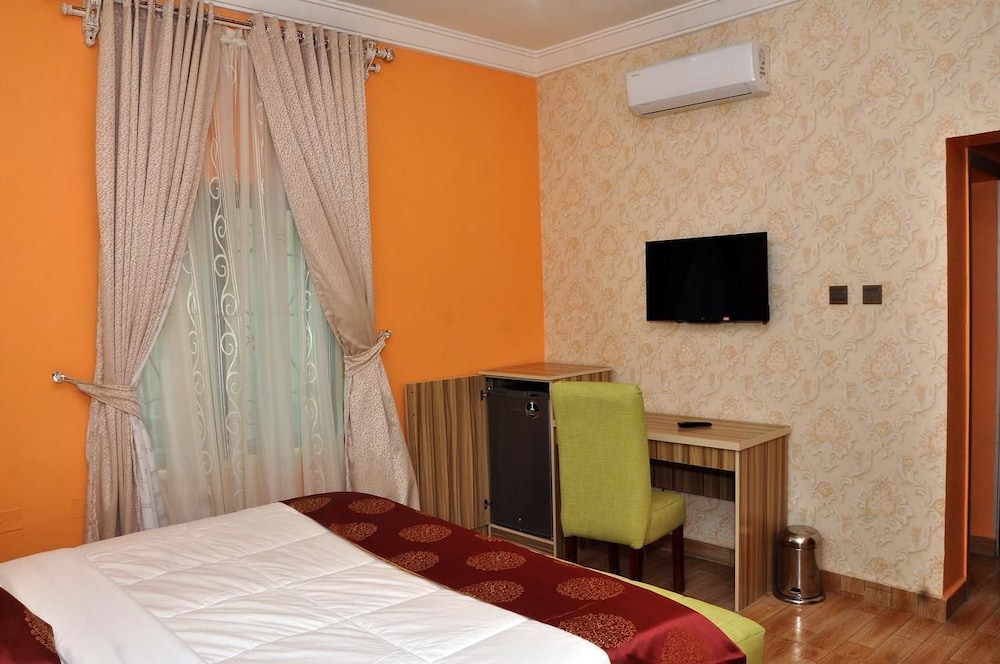 Deluxe Room - Photo 1