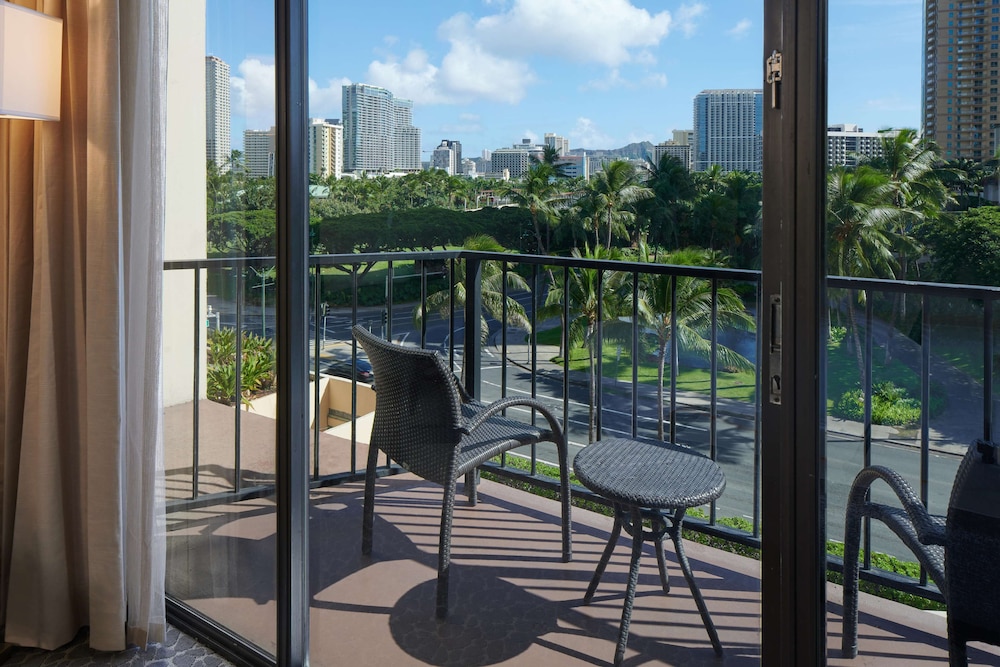 Room (Diamond Head View) - Photo 1