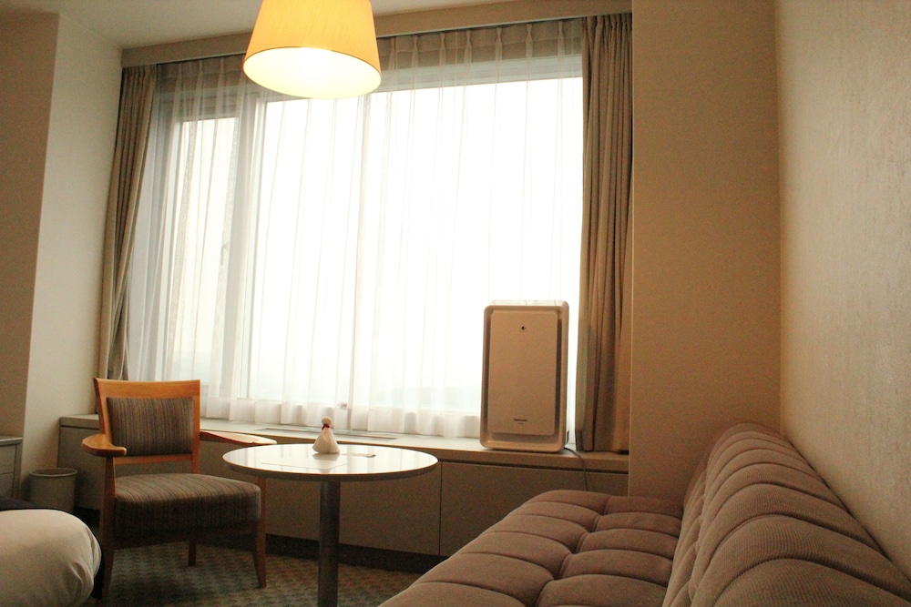 Deluxe Twin Room, Smoking (with Tokachi Mountain View) - Photo 3