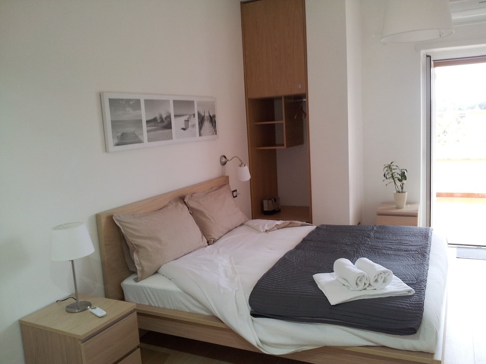 Comfort Triple Room, 1 Queen Bed, Tower