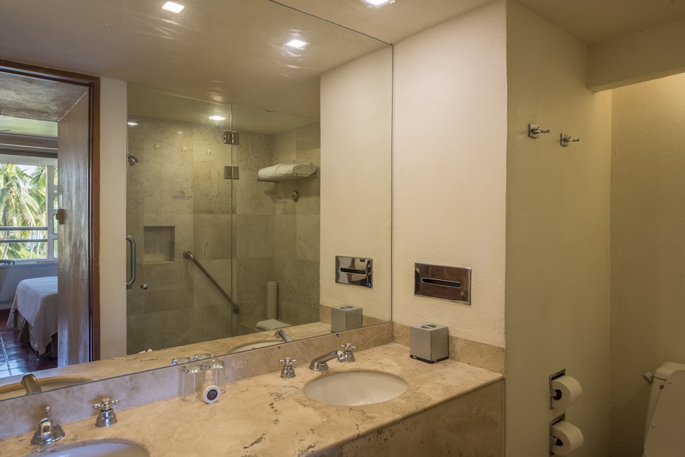 Grand Suite - Photo 12