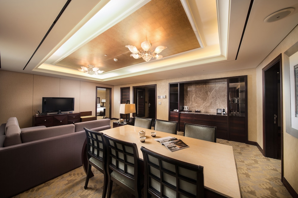 Royal Suite (2 bed rooms) - Photo 5