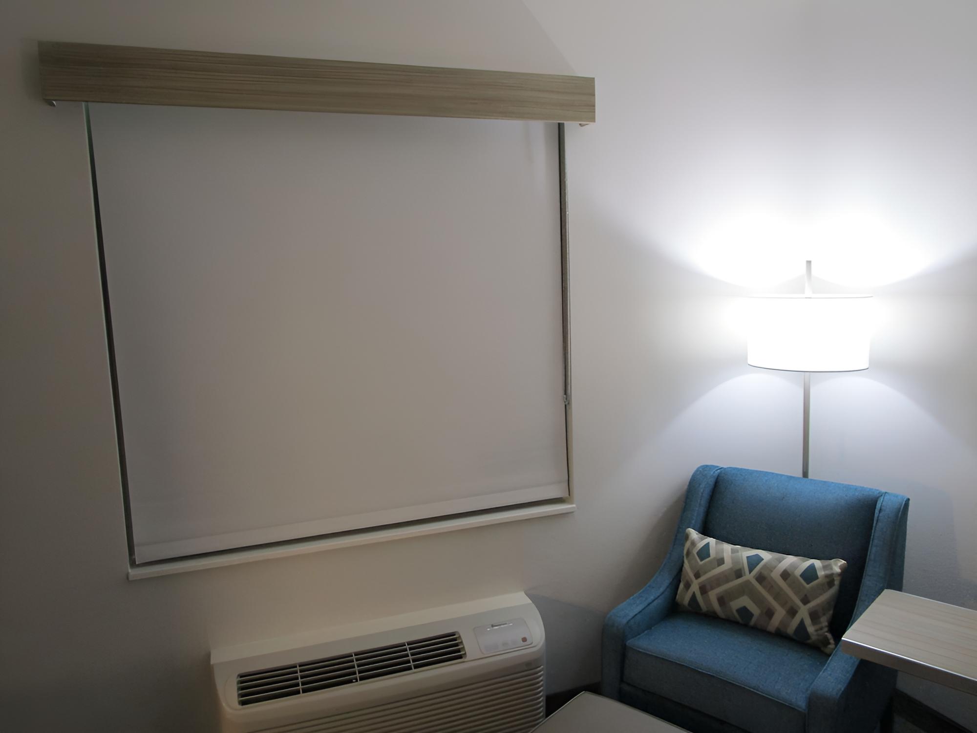 Standard Room, 2 Queen Beds, Non Smoking, Refrigerator & Microwave photo 2