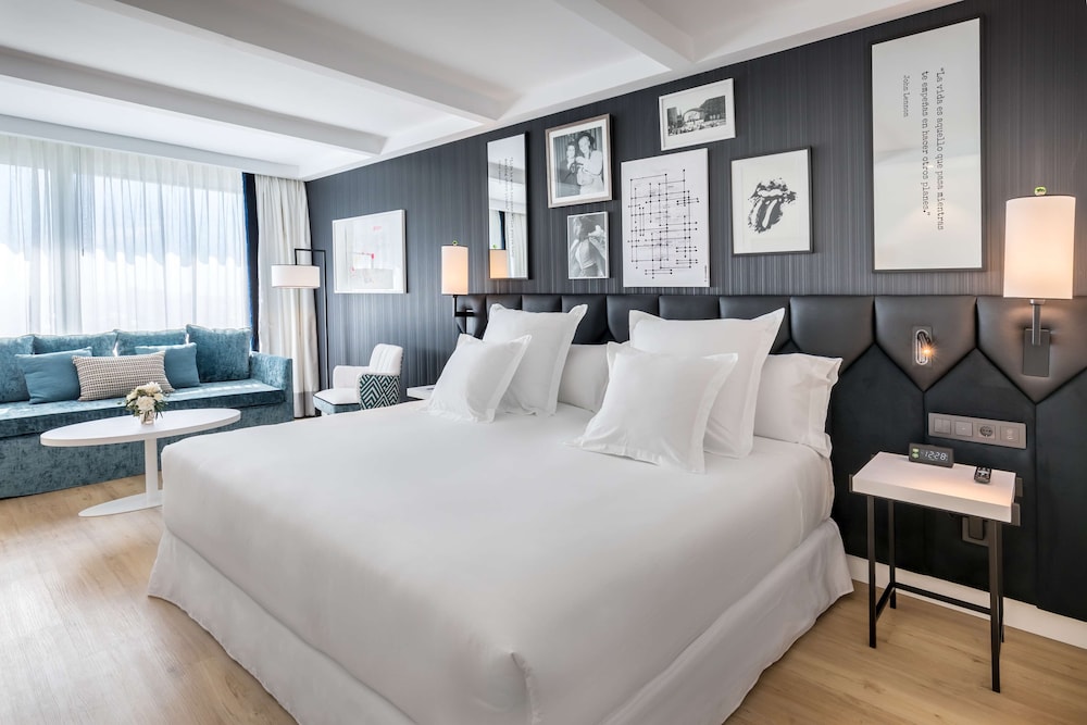 Premium Room (Plus)