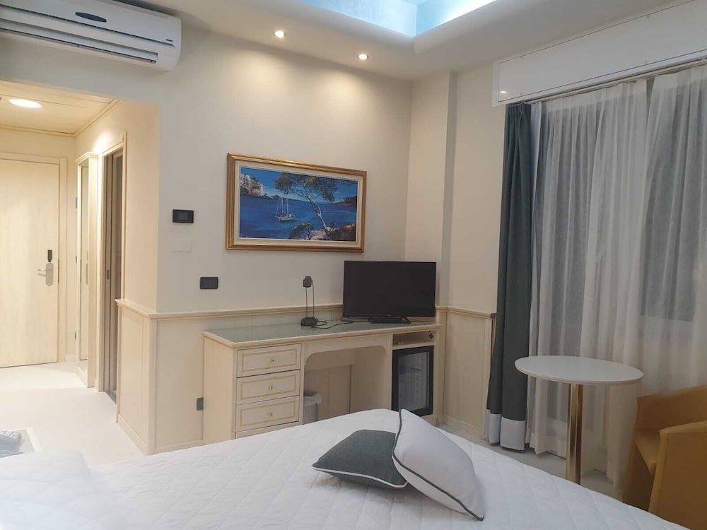 Economy Room - Photo 2