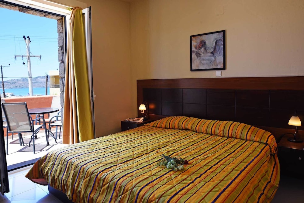 Two Bedroom Suite with Plunge Pool