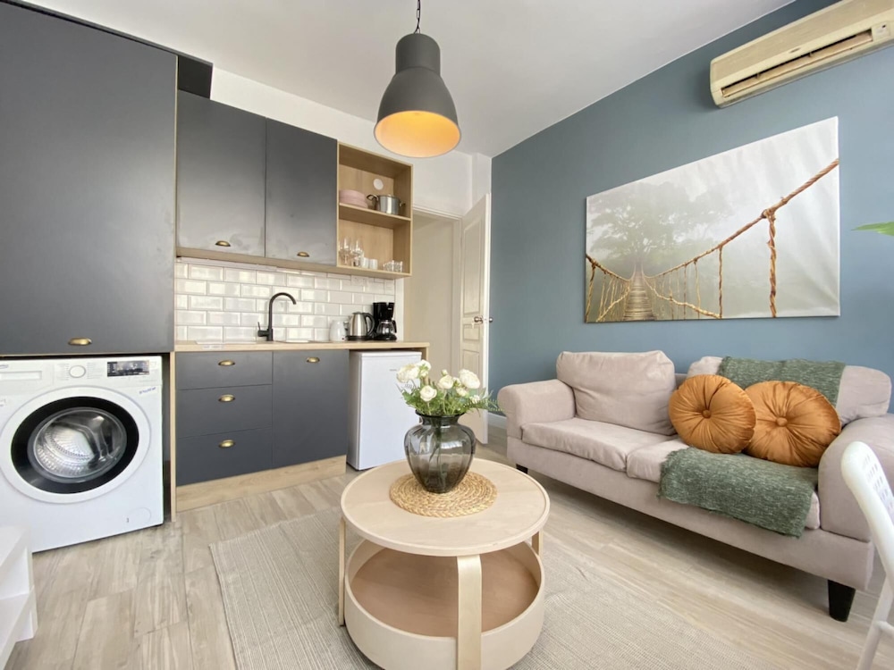 Apartment photo 3