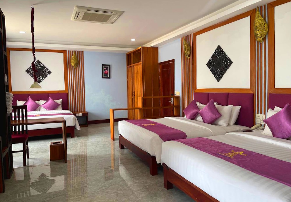 Family Suite - Photo 1