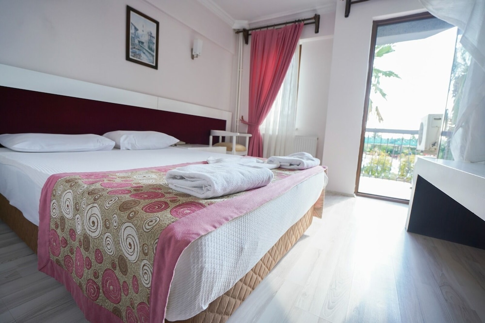Standard Double Room photo 1