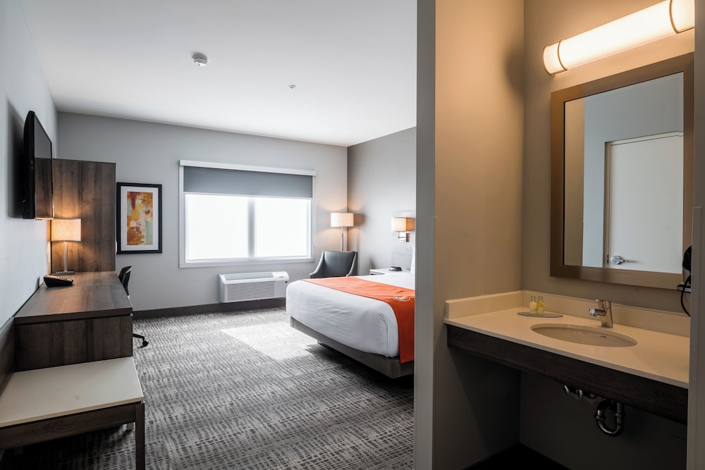Amsterdam Inn & Suites, an Ascend Collection Hotel, Photo 7