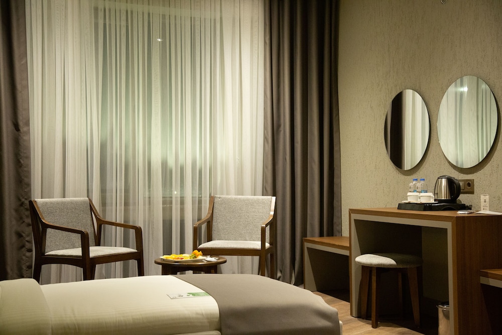 Superior Double or Twin Room - Photo 2