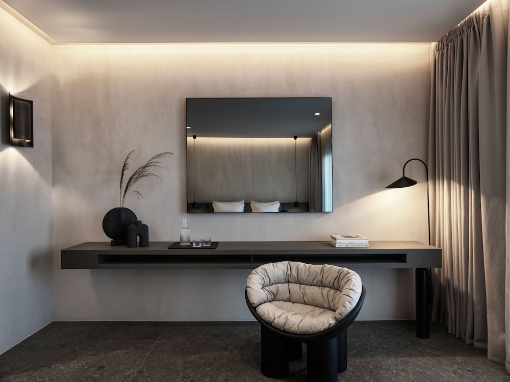 Premium Suite, Private Heated Pool, Sea View - Photo 22