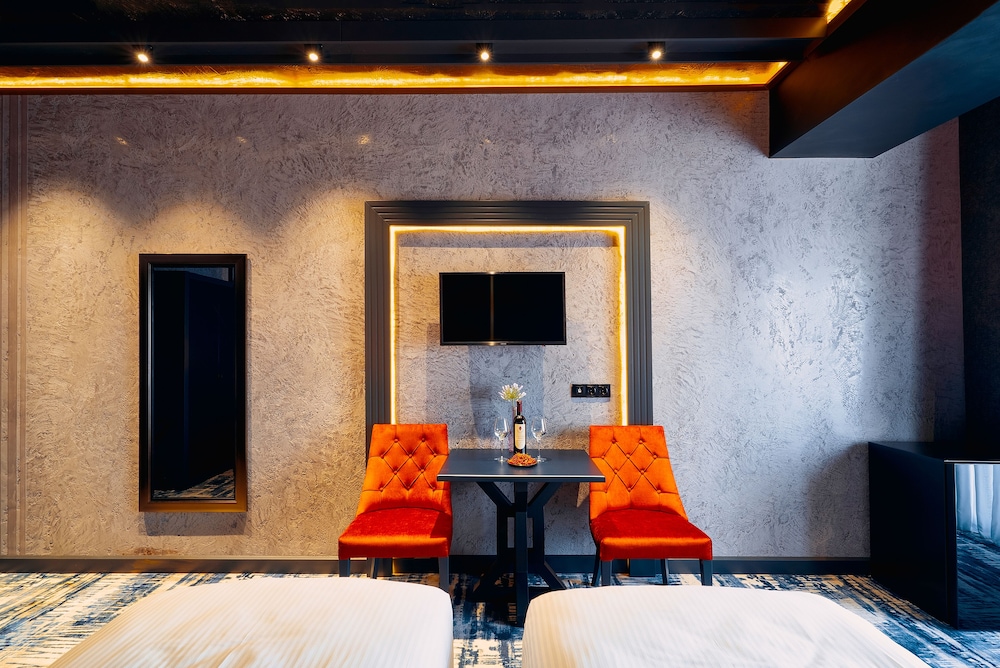 Deluxe Double or Twin Room, Sea View - Photo 16