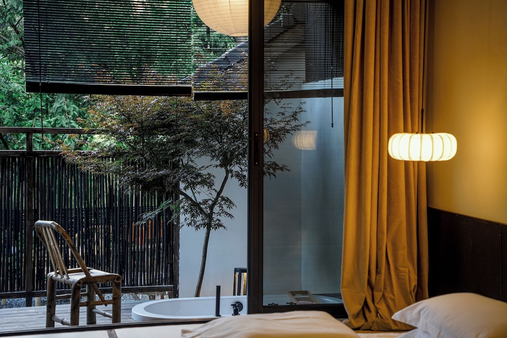 Design Twin Room, Courtyard View photo 3