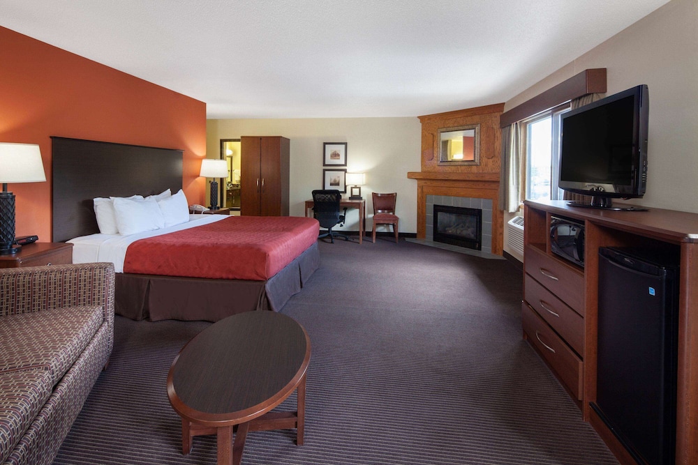 Presidential Suite, 1 King Bed, Non Smoking photo 2