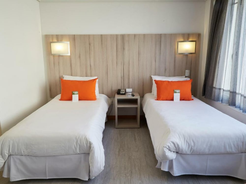 Standard Twin Room photo 3