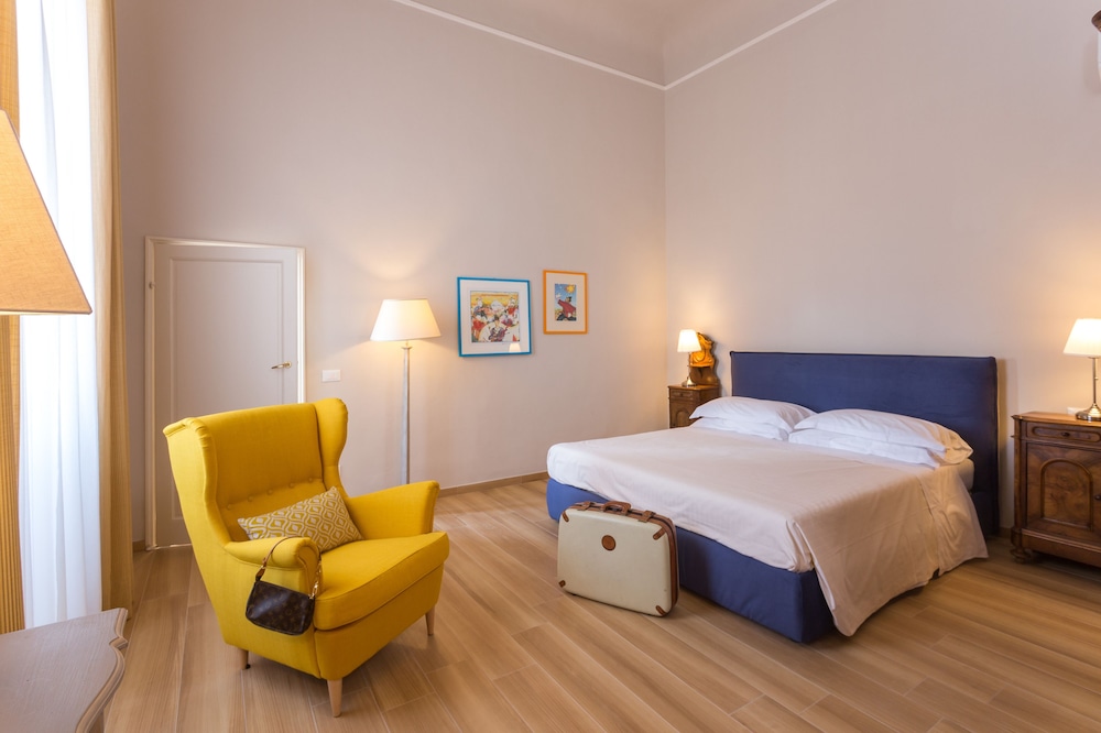 Classic Apartment, 1 King Bed with Sofa bed, Kitchen