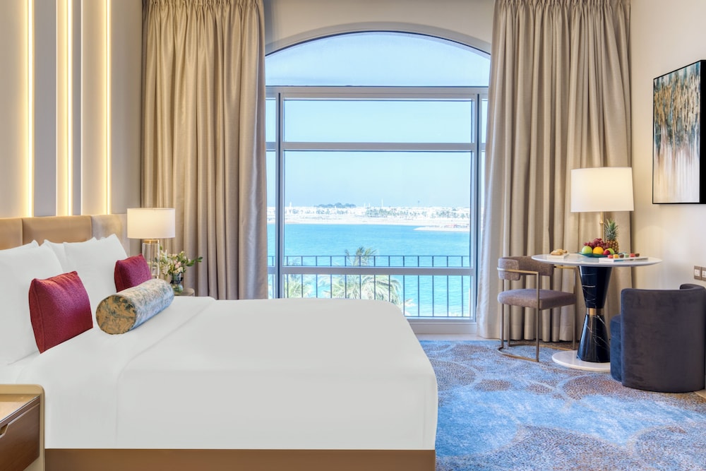 Suite, Multiple Beds